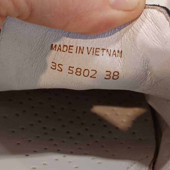 Auth! Prada suede loafers sleep ons flats shoes - Picture 13 of 13